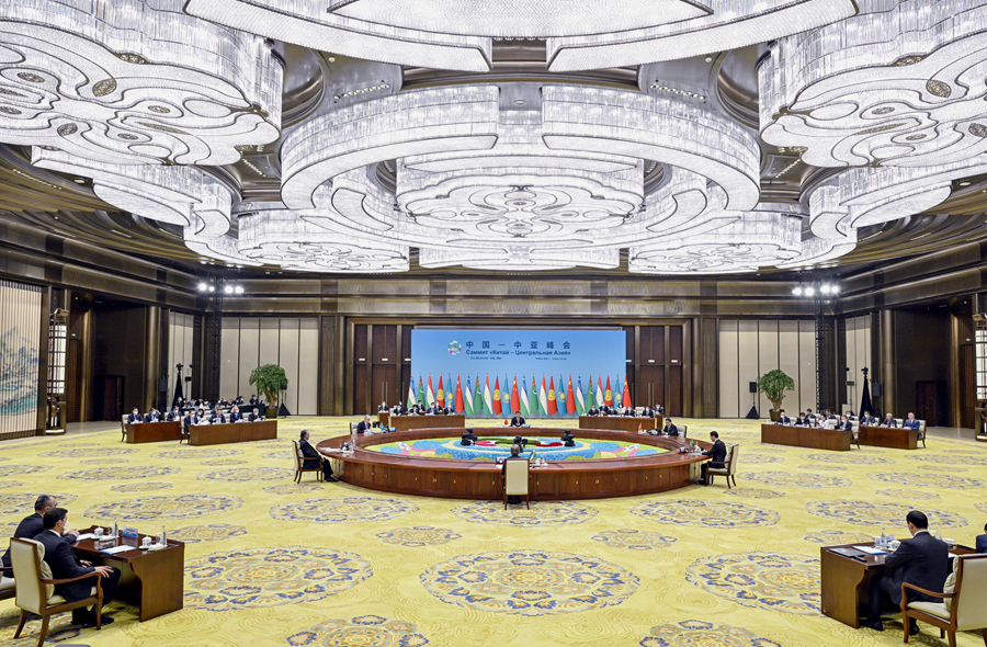 习近平主持首届中国－中亚峰会并发表主旨讲话